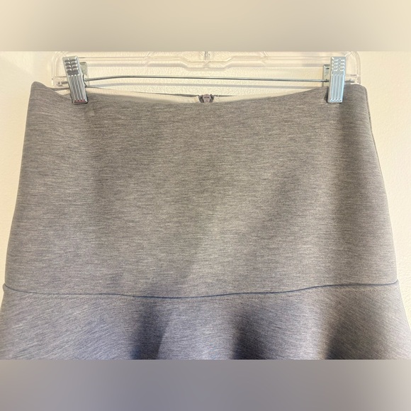 DKNYC Gray Ruffled Mini Skirt - Picture 2 of 8